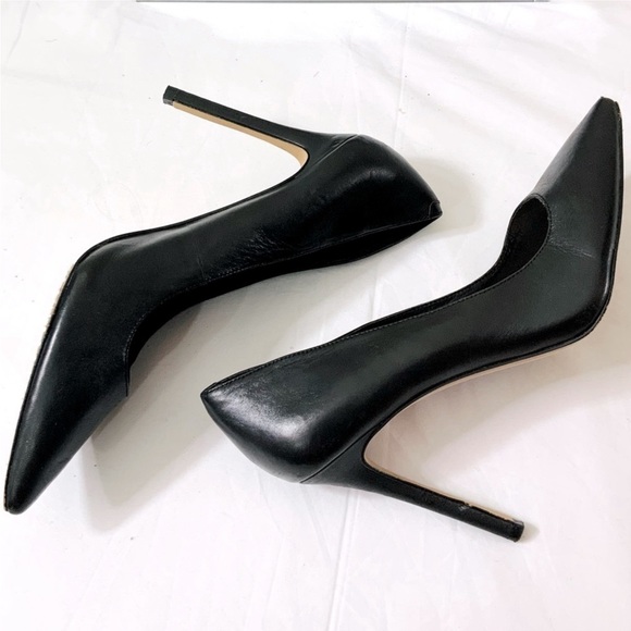 Vince Camuto Black Leather Pumps
